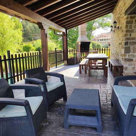 Casa Rural La Puerta Del Rio Lobos Сан-Леонардо-де-Ягуэ Экстерьер фото