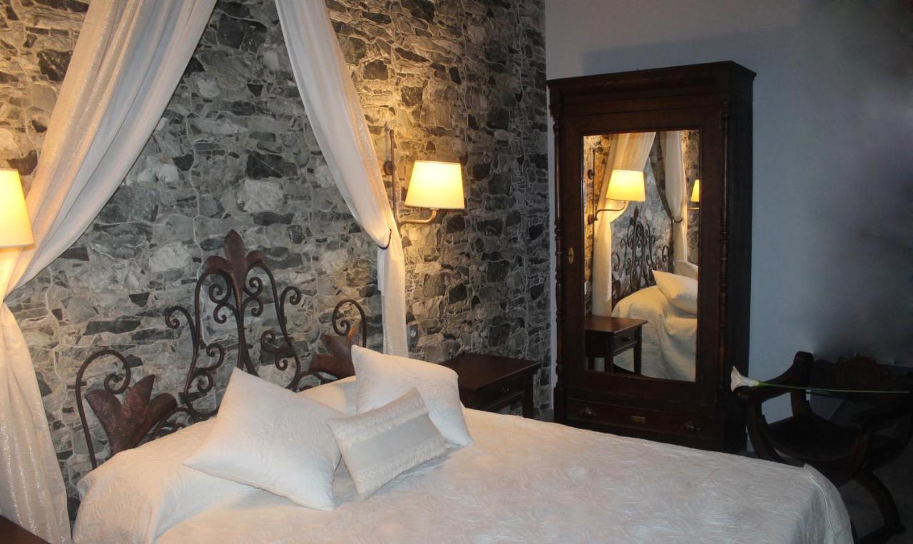 Casa Rural La Puerta Del Rio Lobos Сан-Леонардо-де-Ягуэ Экстерьер фото