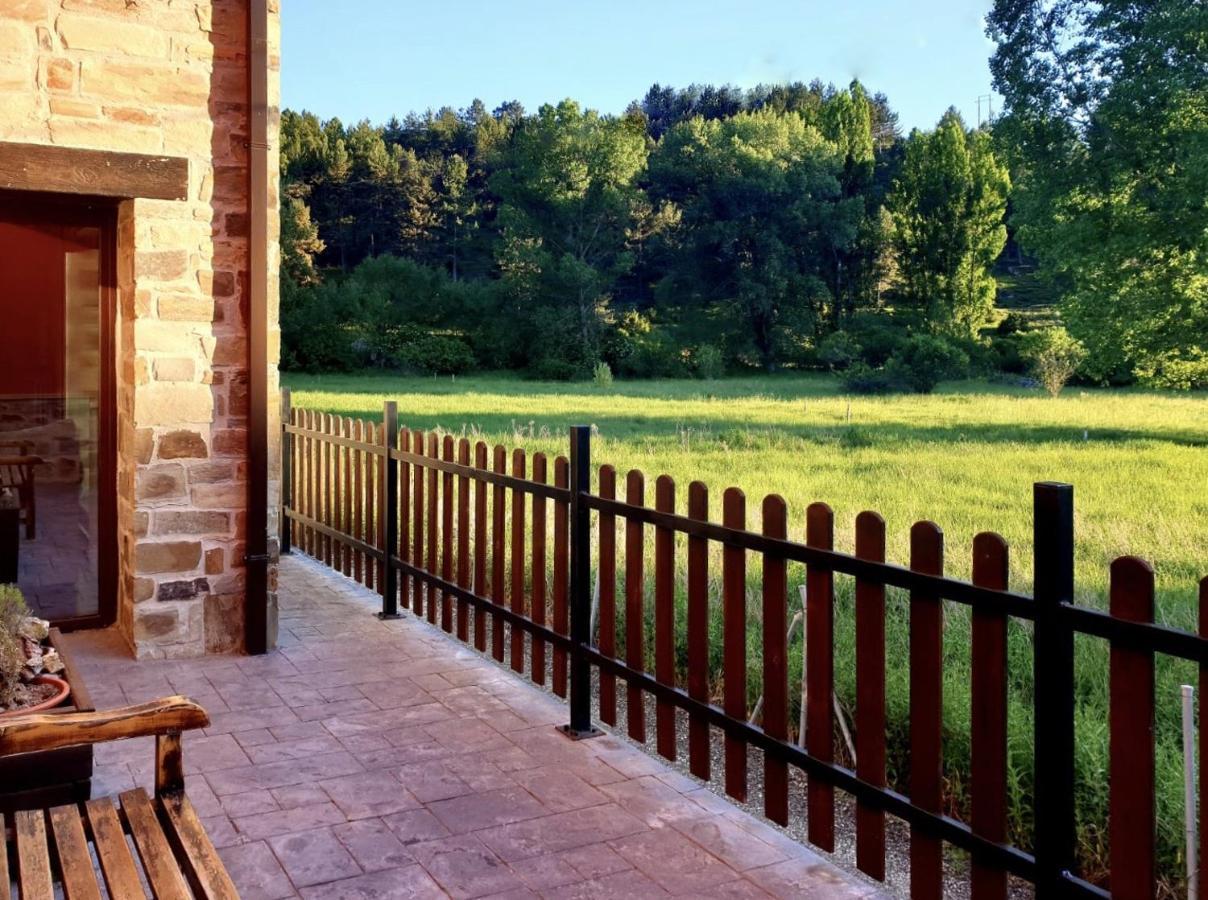 Casa Rural La Puerta Del Rio Lobos Сан-Леонардо-де-Ягуэ Экстерьер фото