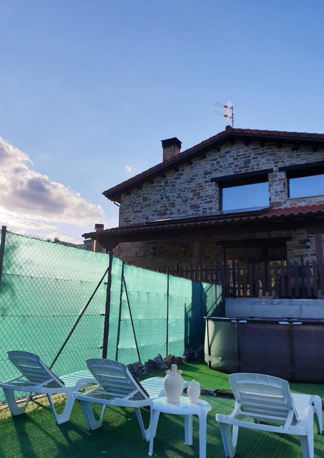 Casa Rural La Puerta Del Rio Lobos Сан-Леонардо-де-Ягуэ Экстерьер фото